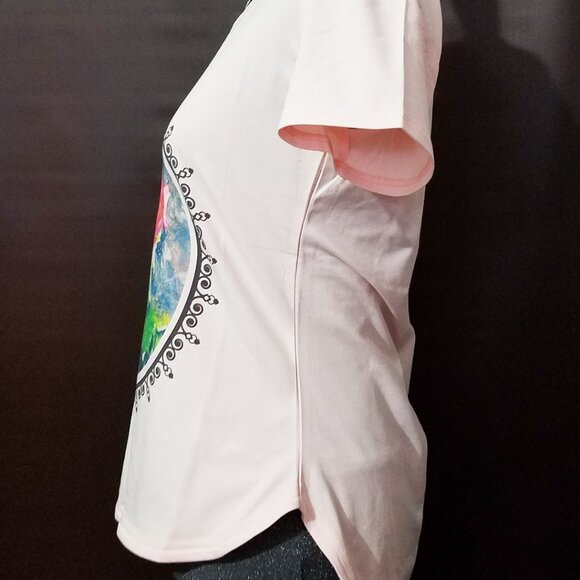 Junior Women’s Lt.Pink Euntique High-Low Scoop Neck Graphic T-Shirt Loungewear - Picture 3 of 3